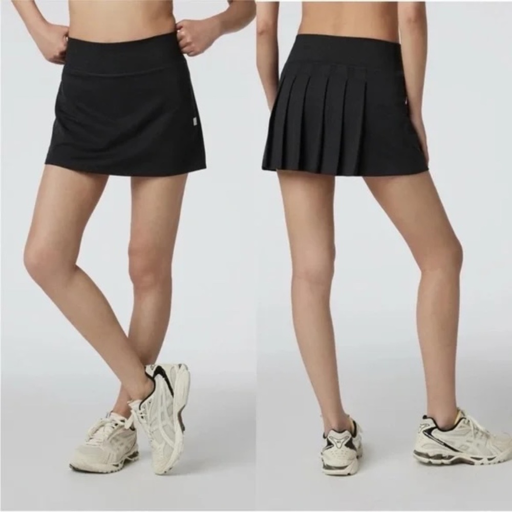 Vuori Halo Performance Skirt Black Heather Medium